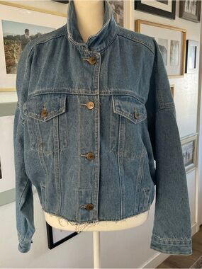 Mono B Denim Jacket Women’s Large Cropped Frayed Hem Button Front Stretch Back